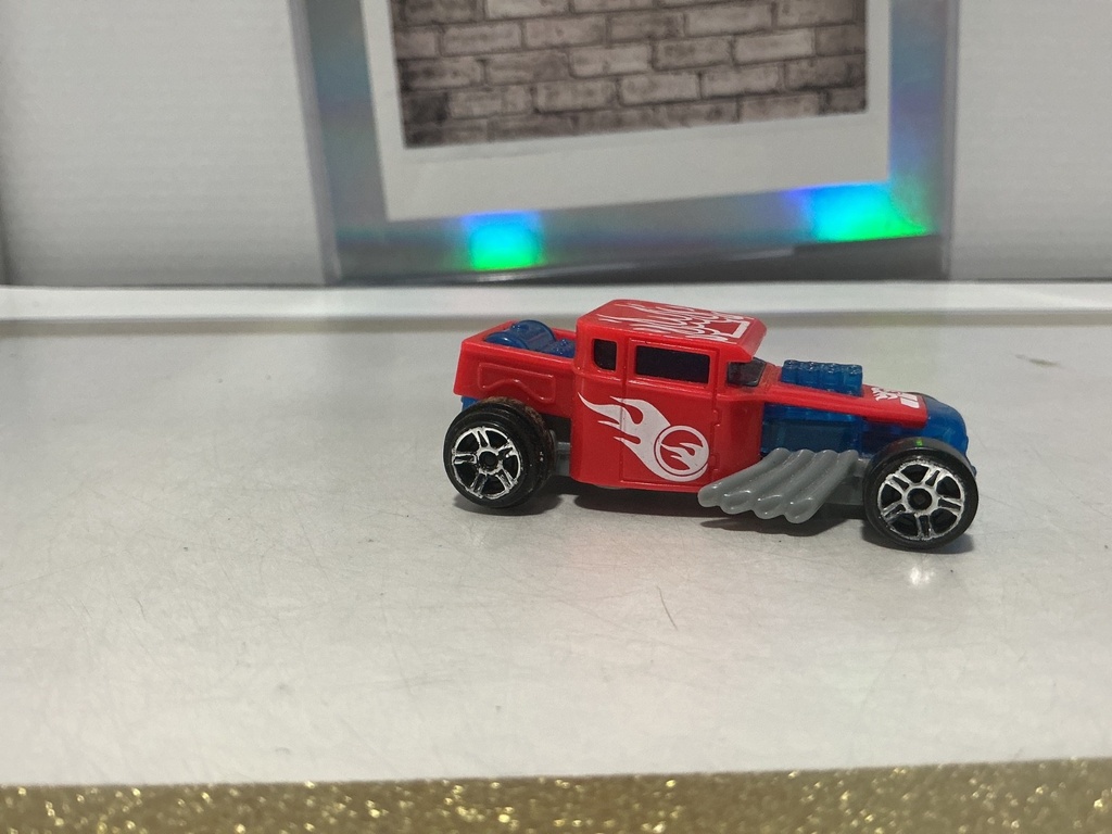 1/64 2015 MCDONALD’S HAPPY MEAL HOTWHEELS BONESHAKER image