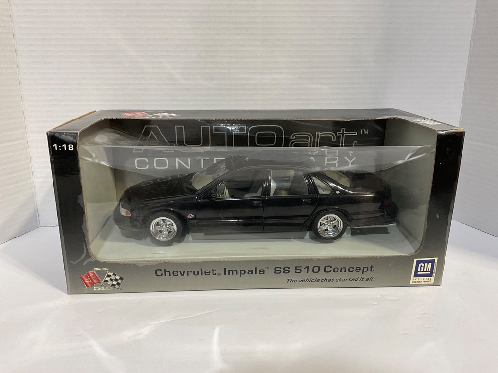 [111860] 1:18 AUTO ART CONTEMPORARY CHEVROLET IMPALA SS 510 CONCEPT BLACK ON GREY