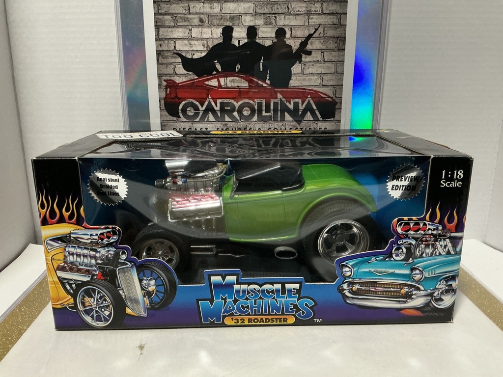 [111777] 1/18: MUSCLE MACHINES GREEN ‘32 ROADSTER