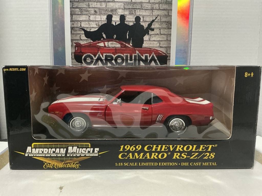 1/18: ERTL 1969 CHEVROLET CAMARO RS-Z/28 RED / W WHITE STRIPES