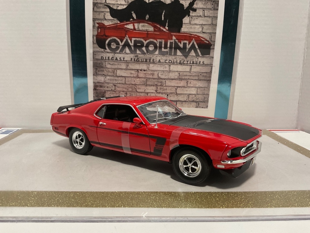 [111153] 1/18: WELLY 1969 FORD MUSTANG BOSS 302 RED ON BLACK