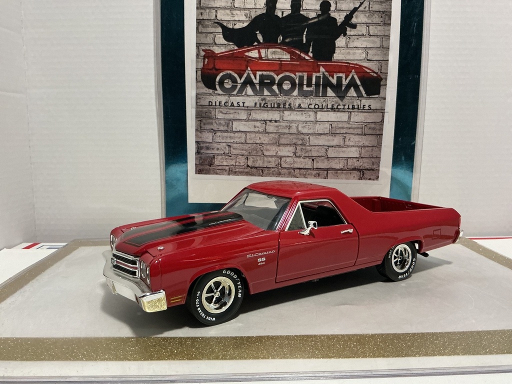 1/18: ERTL 1970 CHEVROLET EL CAMARO SS 454