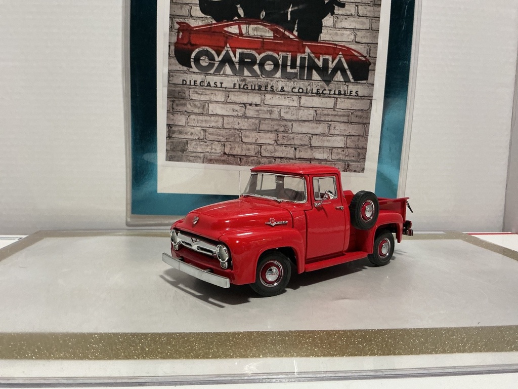 [010578] 1/24: DANBURY MINT 1956 FORD F-100 PICKUP