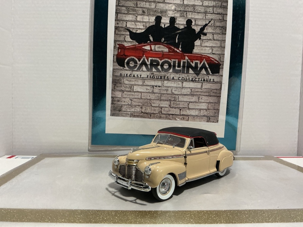 [010586] 1/24: DANBURY MINT 1941 CHEVROLET SPECIAL DELUXE *MISSING WIPER*