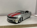 1/18 JADA TOYS 2006 CAMARO CONCEPT SILVER/RED ON RED
