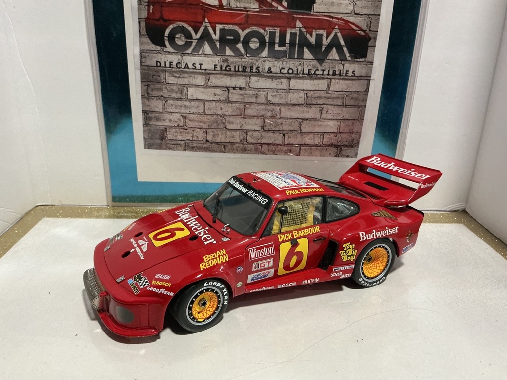 [110820] 1:18 EXOTO BUDWEISER PORSCHE 935 DICK BARBOUR BUDWEISER #6