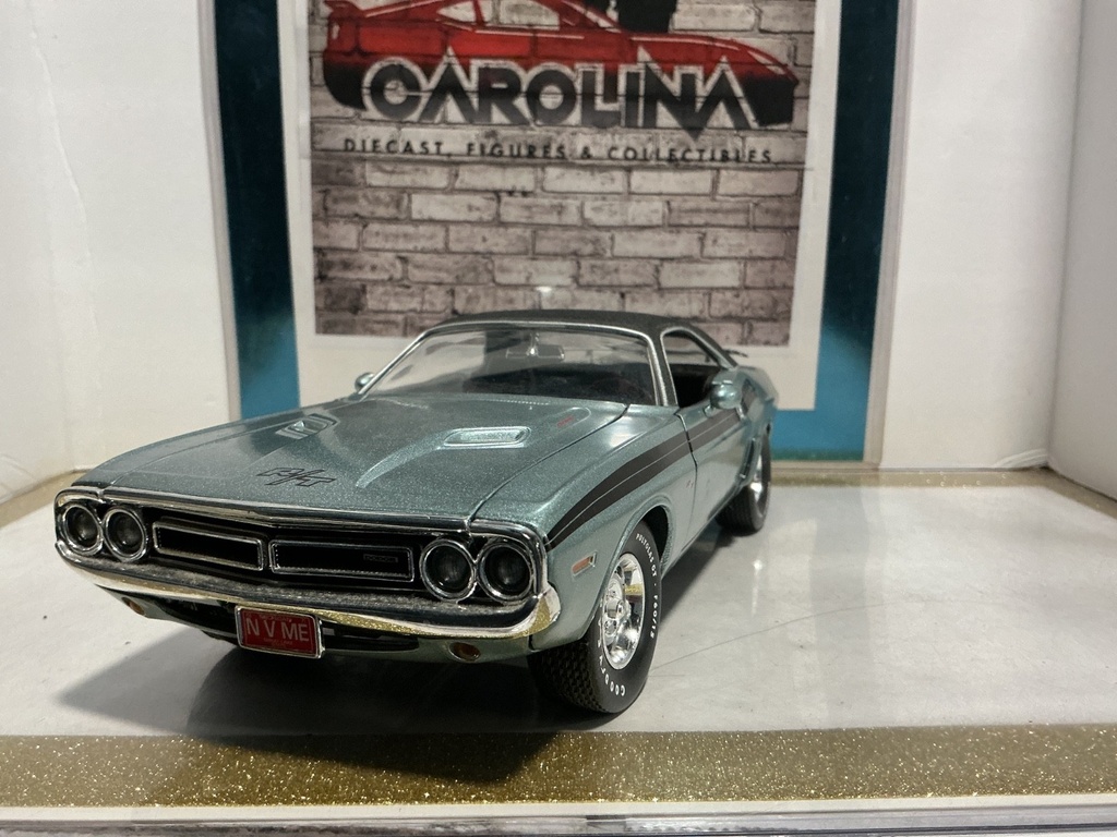 1:18 ERTZ 1971 DODGE CHALLENGER BLUE ON BLACK #2283 OF 4998