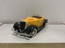 1:18 SOLIDO FORD V8 COCA COLA  [NO BOX]