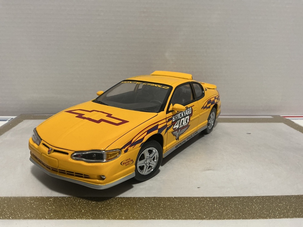 1:18 SUN STAR MONTE CARLO BRICKYARD 400  [NO BOX]