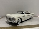 1:18 MAISTO CHRYSLER 300B [MISSING HEADLIGHT / NO ANTENNA] [NO BOX]