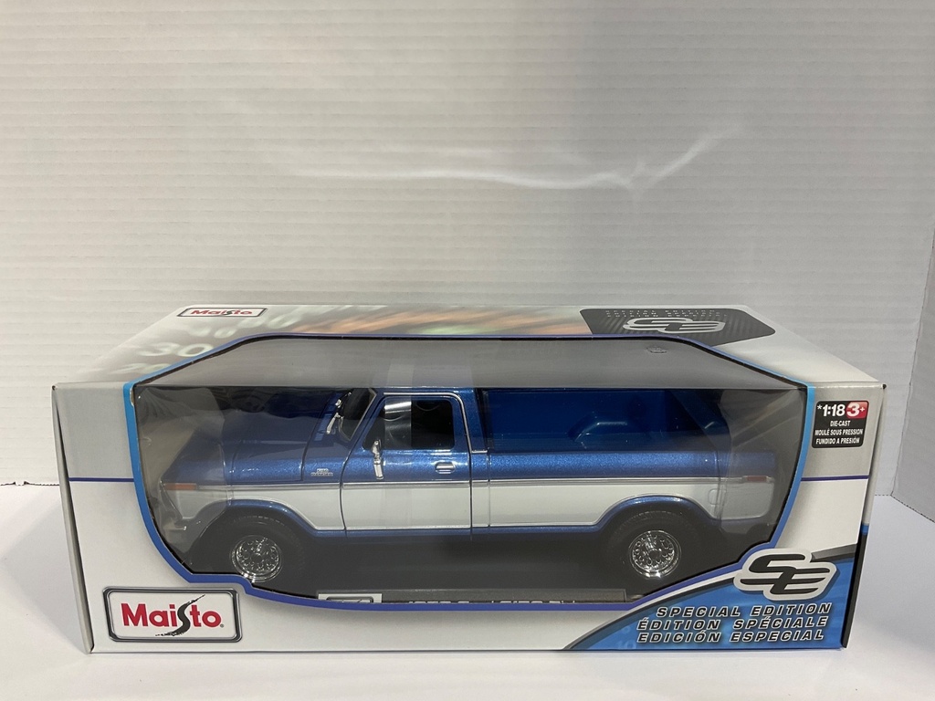 1:18 MAISTO 1979 FORD F150 PICK-UP BLUE WITH WHITE STRIPES