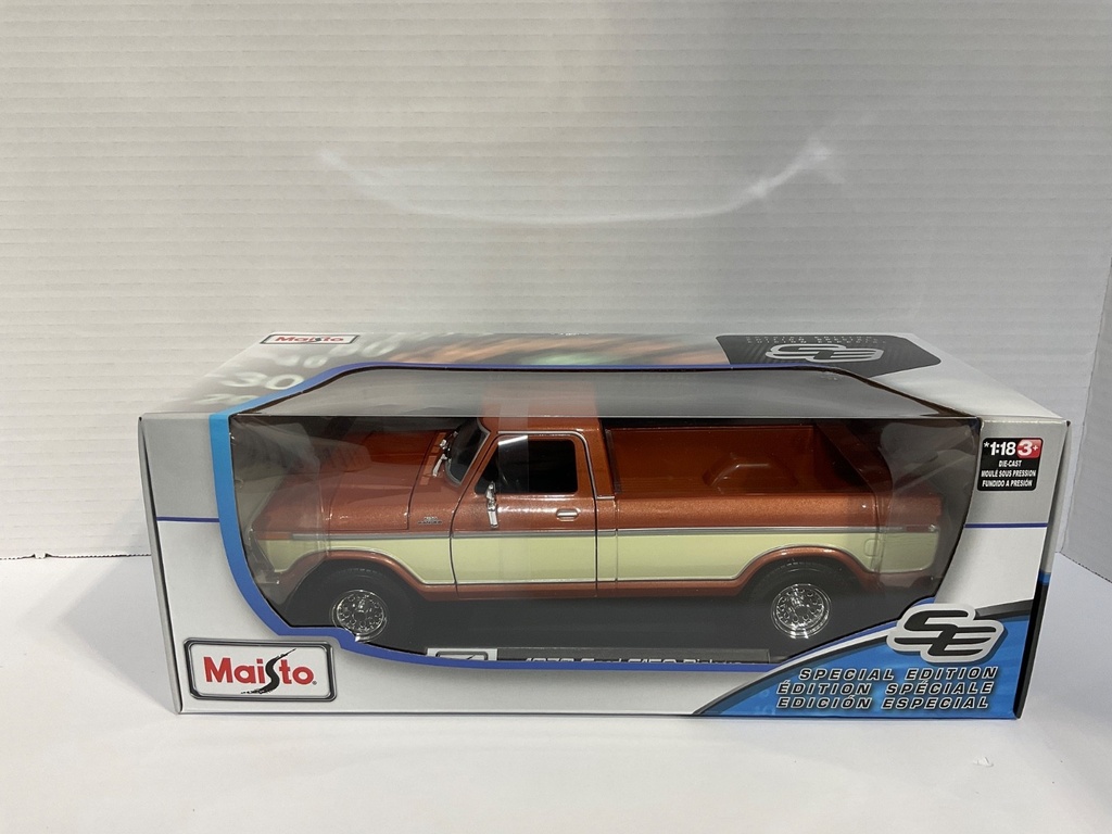 [111611] 1:18 MAISTO 1979 FORD F150 PICK-UP BROWN WITH CREAM STRIPES