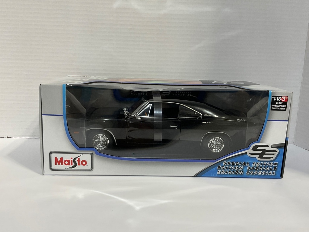 1:18 MAISTO 1969 DODGE CHARGER R/T BLACK