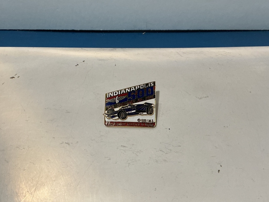 [003846] Vintage Formula 1 , Nascar , Rally Car and Road Racing Shirt Jacket Pin
