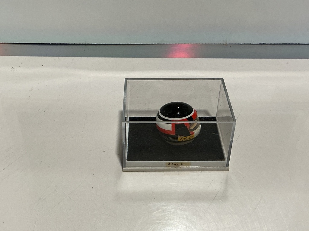 1:12 JF CREATIONS HELMENT A SUZUKI