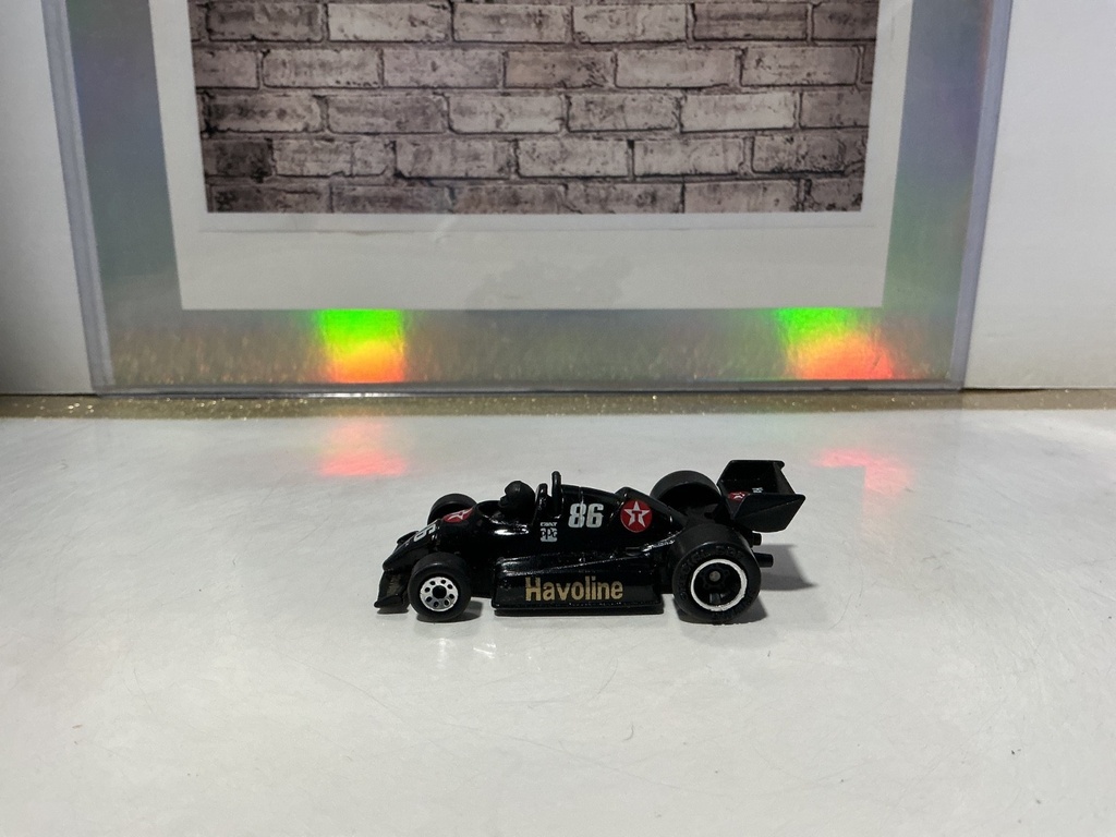 1:55 Matchbox 1984 Indy 500 Racer #86