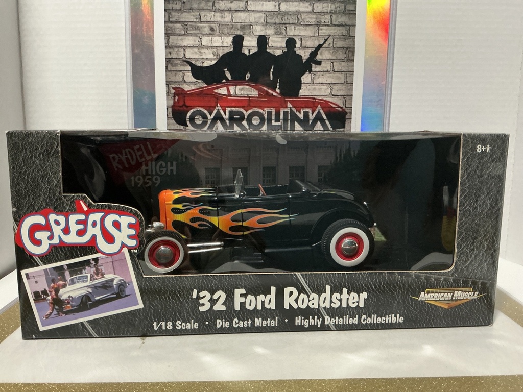 1:18 ERTL GREASE ‘32 FORD ROADSTER BLACK ON BLACK