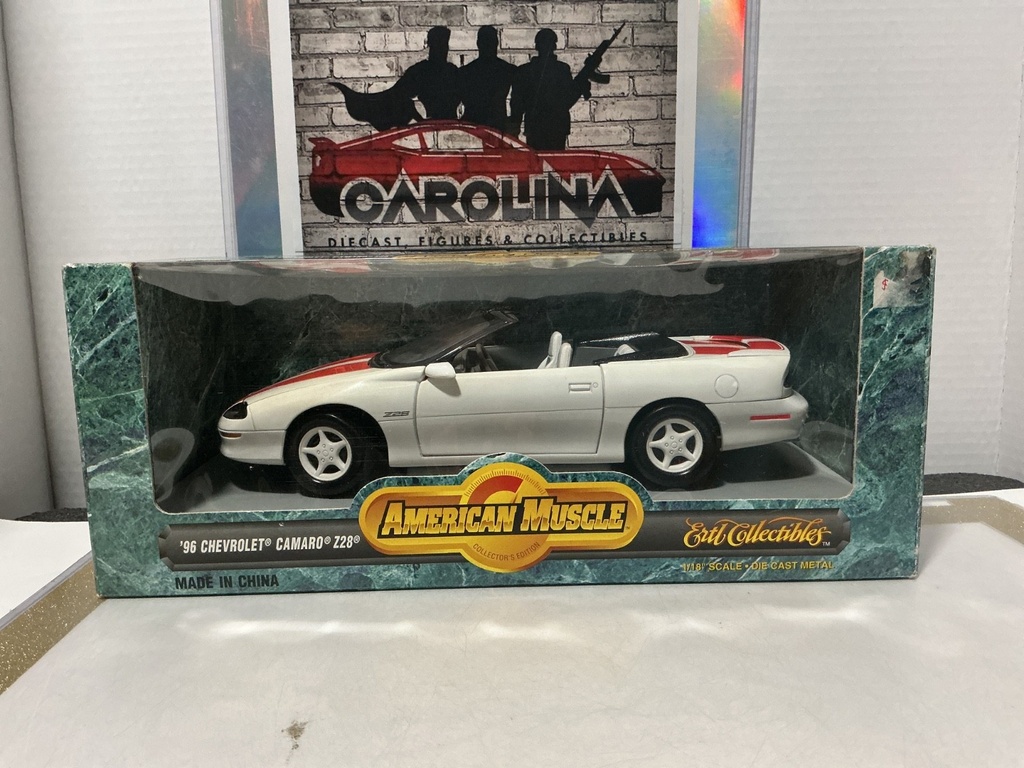 1:18 ERTL ‘96 CHEVROLET CAMARO Z28 WHITE / BLACK W/ RED STRIPES