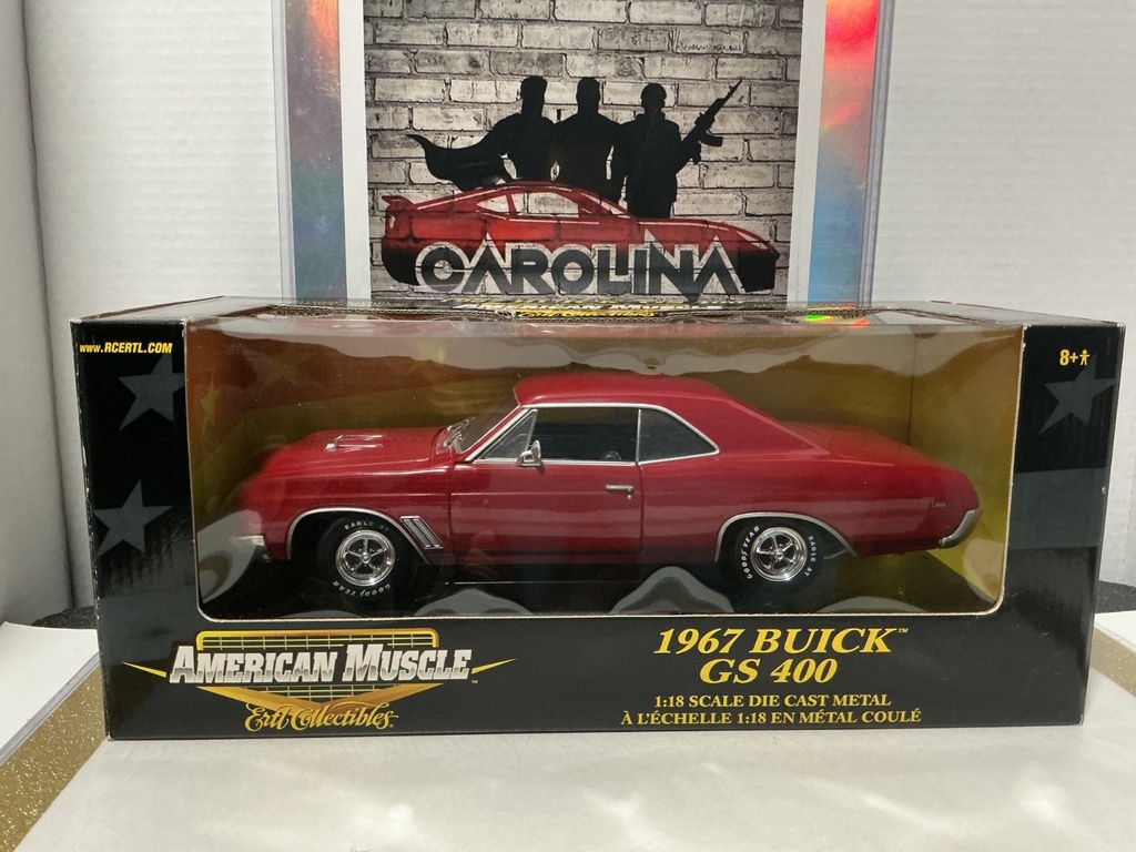 1:18 ERTL / AMERICAN MUSCLE 1967 BUICK GS 400 RED ON BLACK