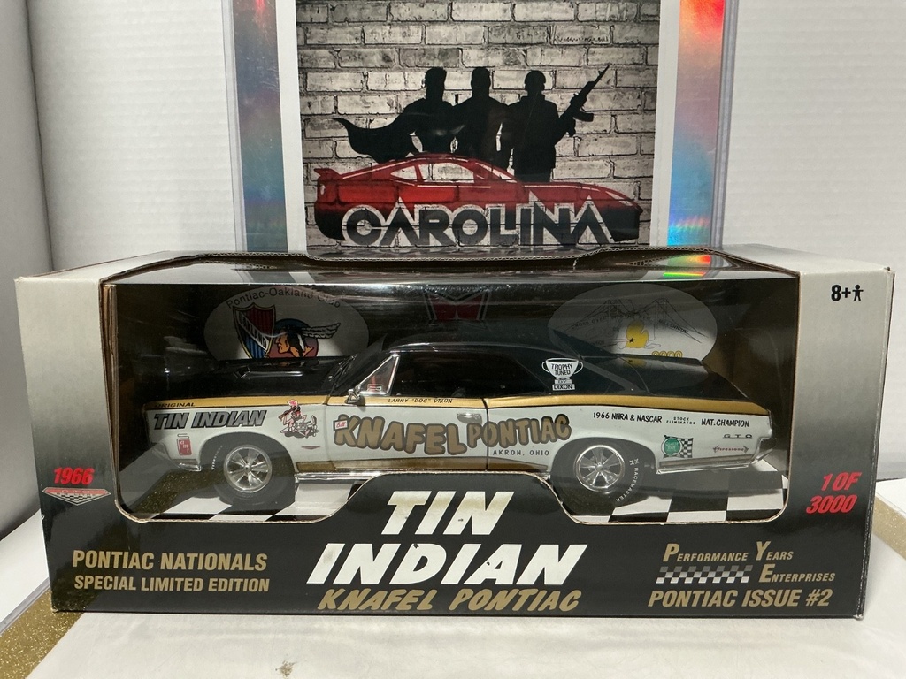 1:18 ERTL PONTIAC NATIONAL SPECIAL LIMITED EDITION - TIN INDIAN KNAFEL PONTIAC