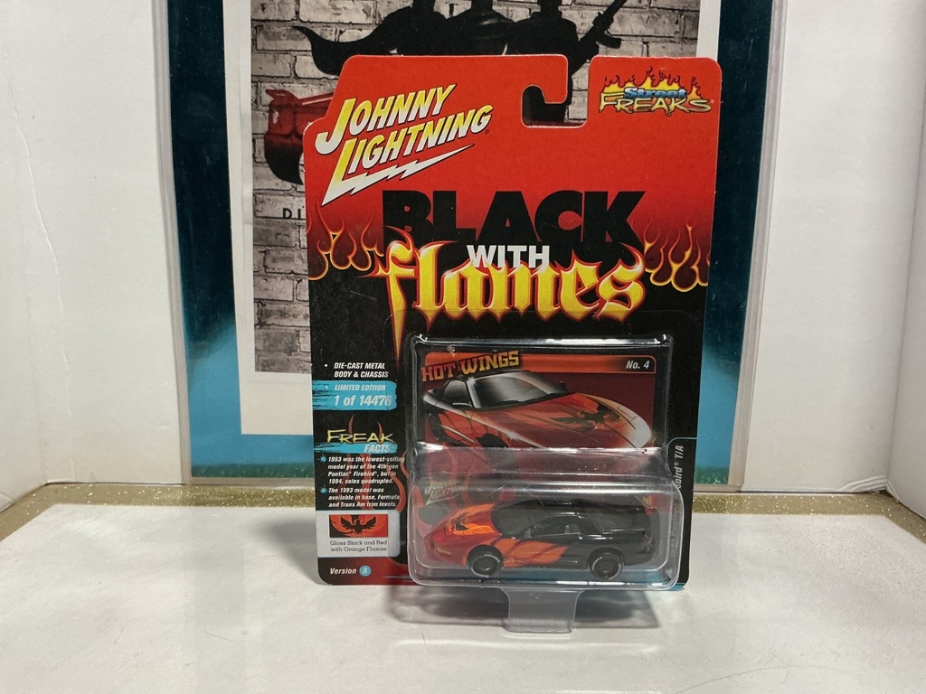 [007143] 1:64 JOHNNY LIGHTNING COLLECTION- STREET FREAKS- 1993 PONTIAC FIREBIRD T/A