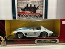 1:18 ROAD SIGNATURE DIE CAST- 1964 CHEVROLET CORVETTE GRAND SPORT