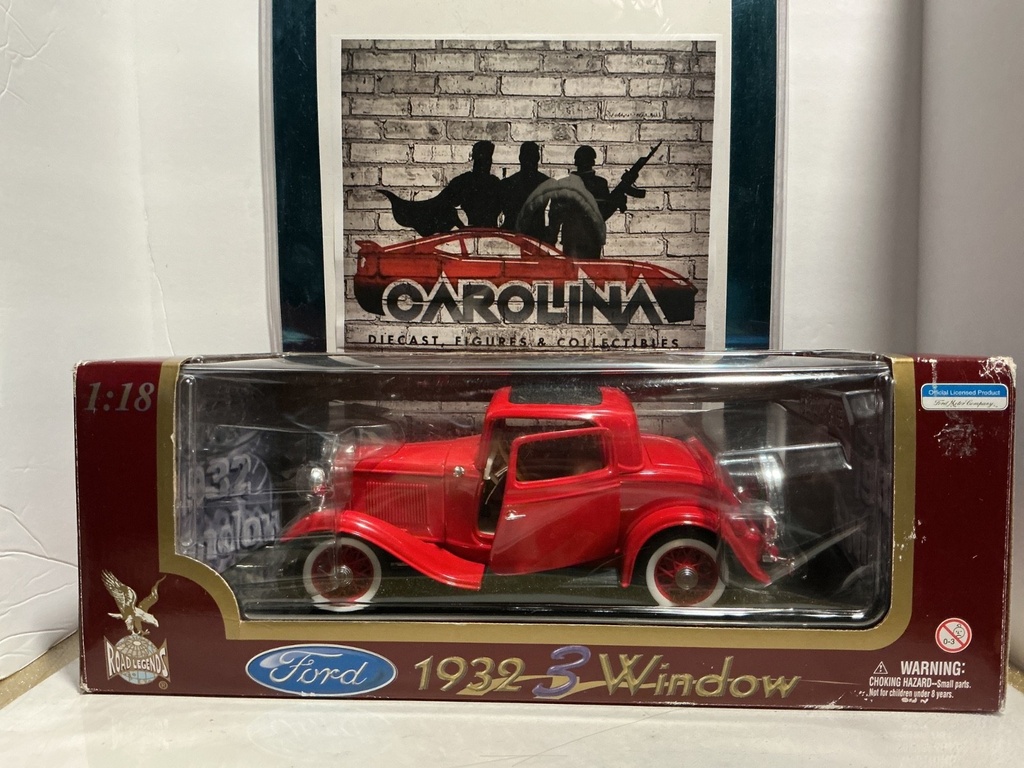 1:18 ROAD LEGENDS- FORD 1932 3 WINDOW