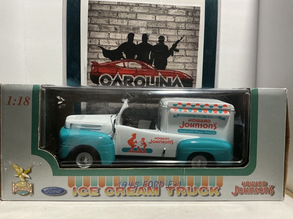 1:18 ROAD LEGENDS  1948 FORD F-1 ICE CREAM TRUCK HOWARD JOHNSON’S