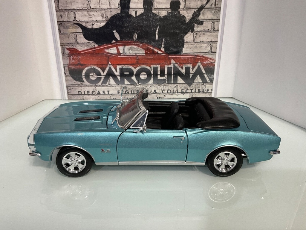 1:18 Maisto, 1967 Chevrolet Camaro RS/SS 396, Til on Black