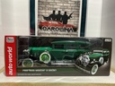 1:18 AUTO WORLD- 1931 PEERLESS MASTER 8 SEDAN
