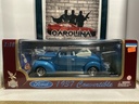 1:18 ROAD LEGENDS - FORD 1937 CONVERTIBLE [BLUE][SCUFF MARKS ON PLASTIC]