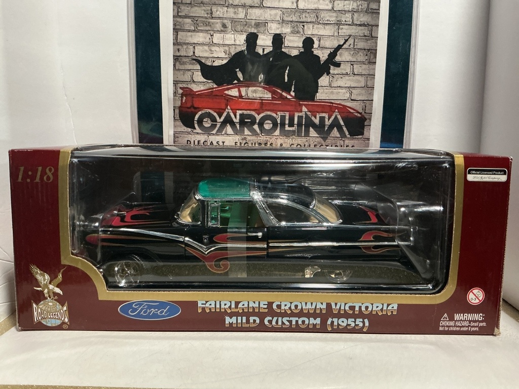 1:18 ROAD LEGENDS - FORD FAIRLANE CROWN VICTORIA MILD CUSTOM [SCUFF MARKS]
