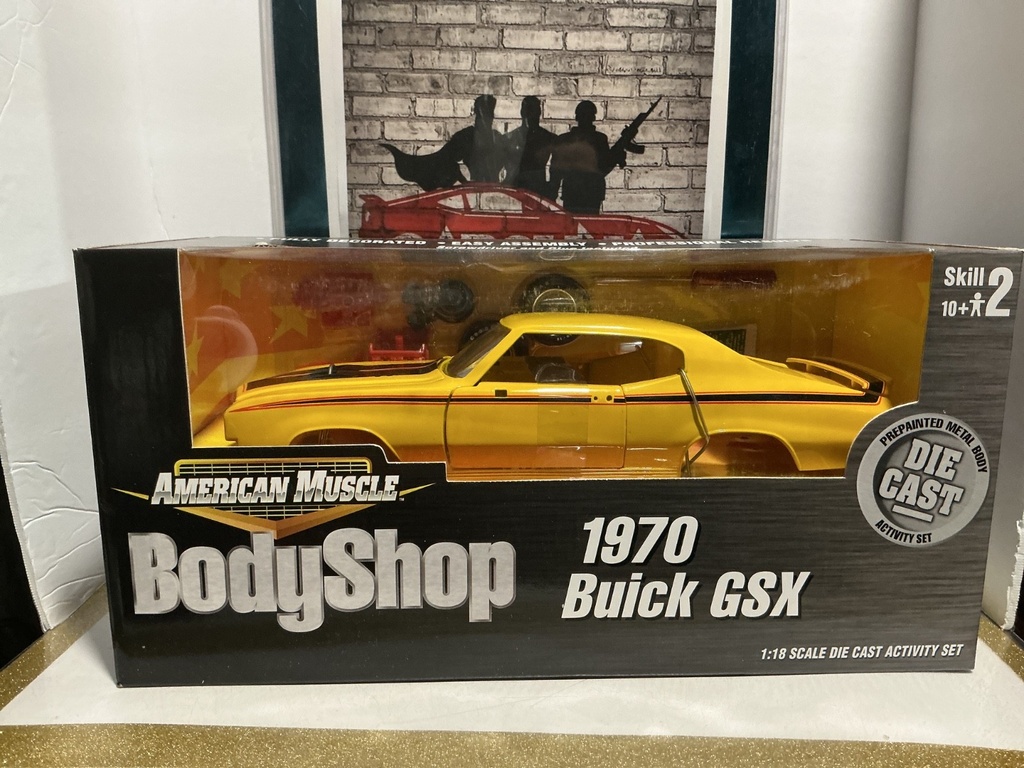 1:18 ERTL/AMERICAN MUSCLE BODY SHOP - 1970 BUICK GSX