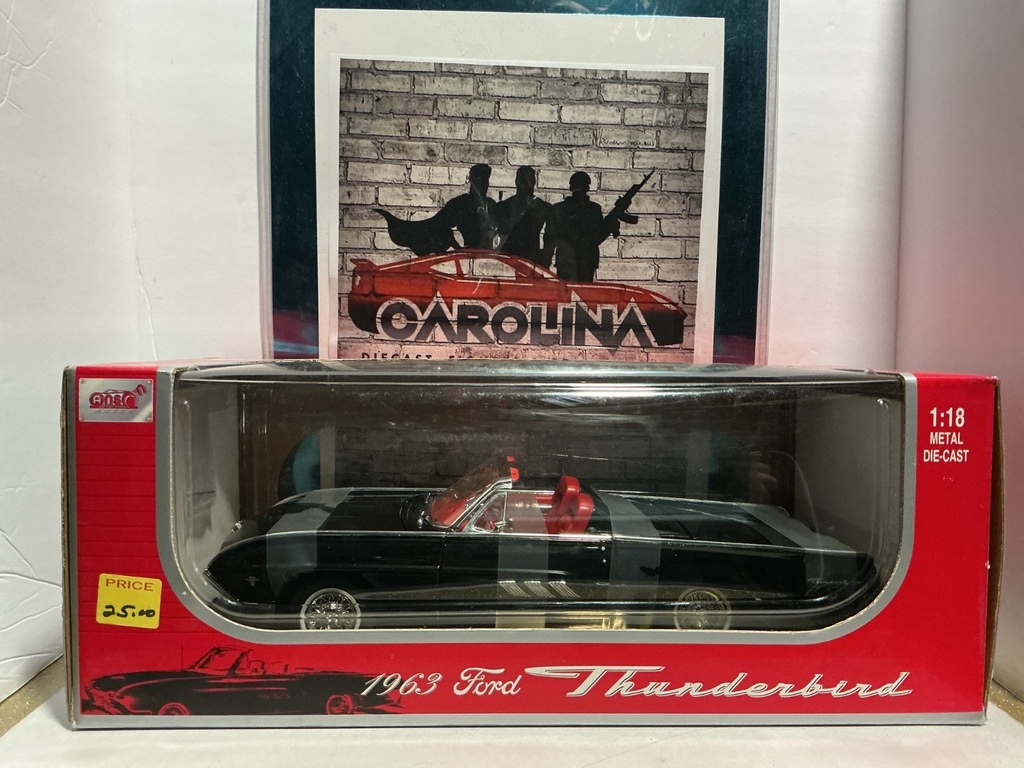 1:18 ANSON- 1963 FORD THUNDERBIRD