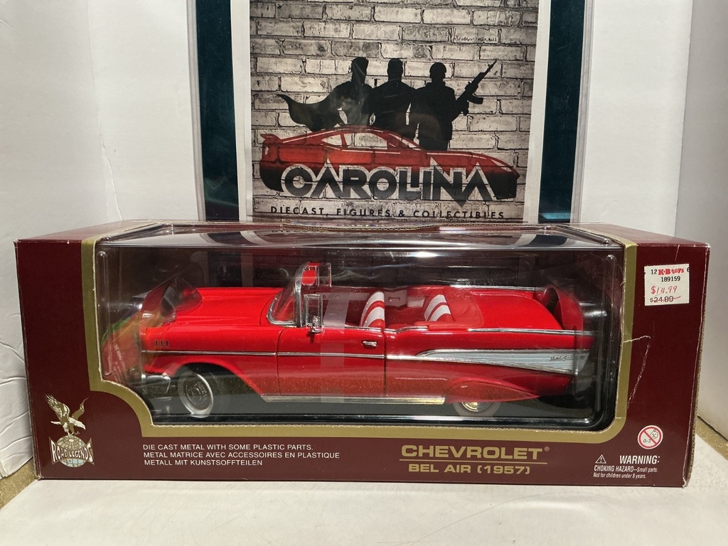 1:18 ROAD LEGENDS CHEVROLET BEL AIR [1957] [SCUFF MARKS PLASTIC/BOX]
