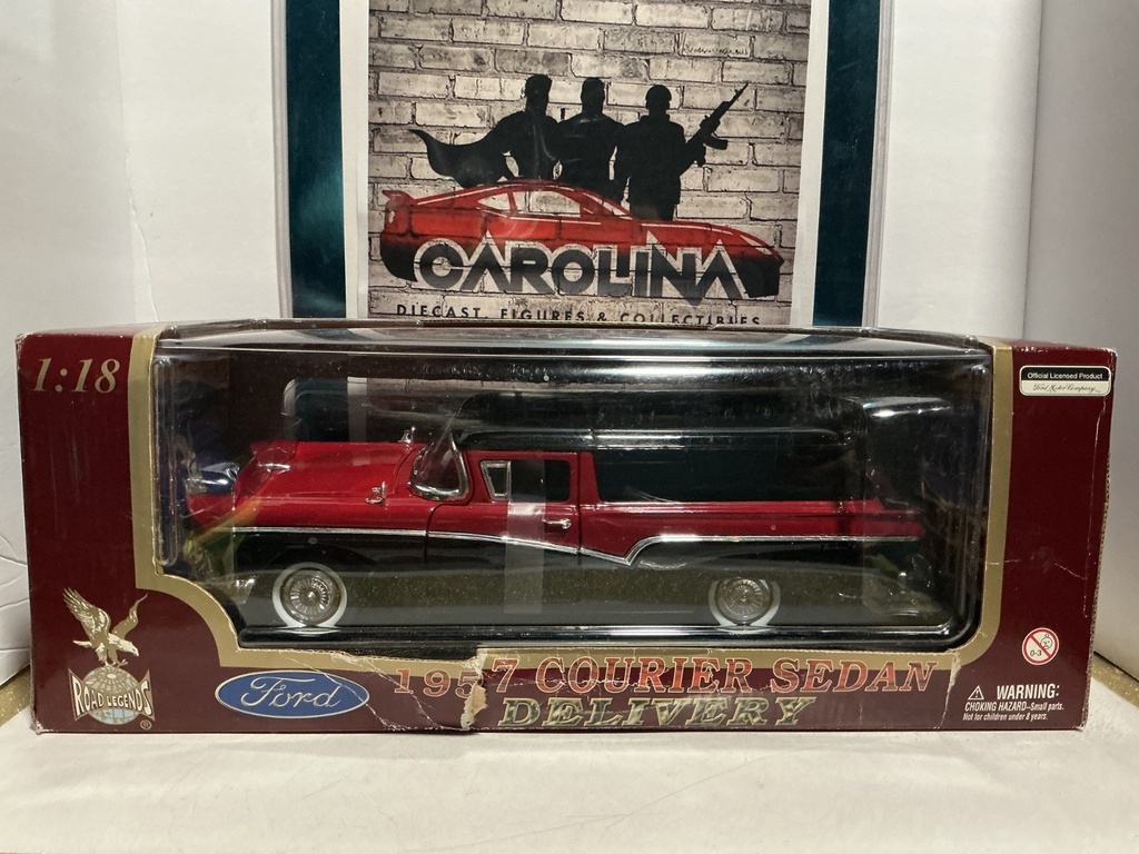 1:18 ROAD LEGENDS 1957 COURIER SEDAN DELIVERY [SCUFF MARKS PLASTIC/BOX]