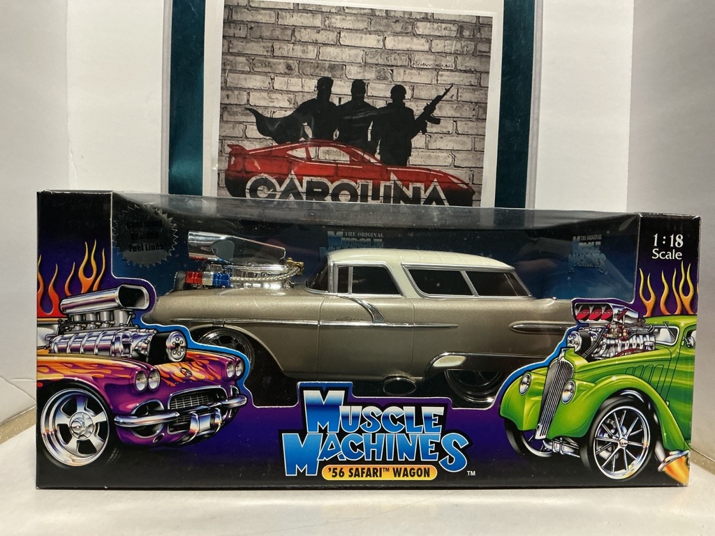 1:18 MUSCLE MACHINES- ‘56 SAFARI WAGON