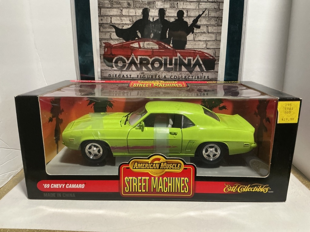 1:18 ERTL/STREET MACHINES ‘69 CHEVY CAMARO GREEN/WHITE