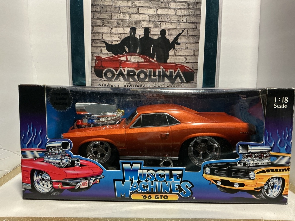 1:18 MUSCLE MACHINES- ‘66 GTO