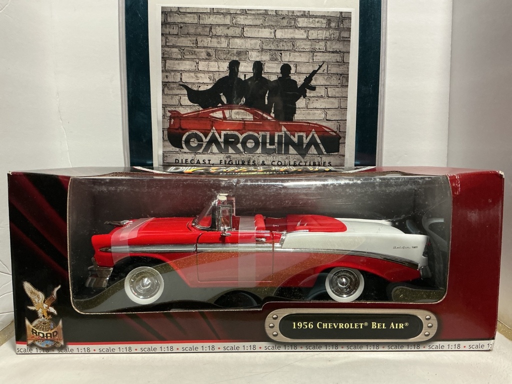 1:18 ROAD SIGNATURE DIE CAST METAL- 1956 CHEVROLET BEL AIR