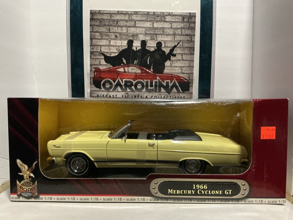 [008030] 1:18 ROAD SIGNATURE DIE CAST METAL- 1966 MERCURY CYCLONE GT