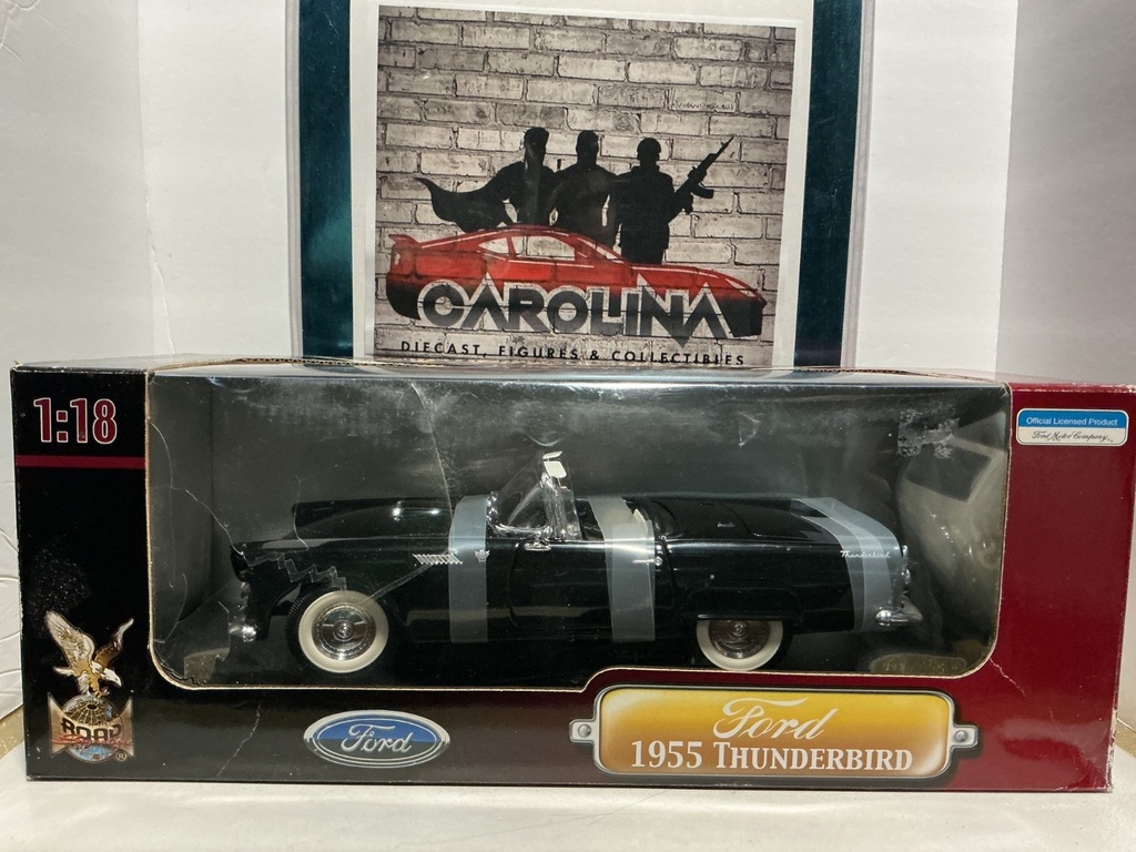 [008070] 1:18 ROAD SIGNATURE DIE CAST METAL- FORD 1955 THUNDERBIRD