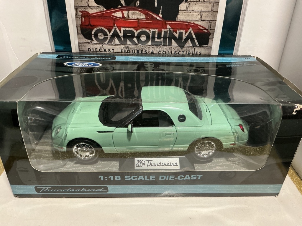[009472] 1:18 BEANSTALK - 2004 THUNDERBIRD - GREEN-WHITE/BLACK [BOX SLIGHT DENT]