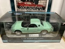 1:18 BEANSTALK - 2004 THUNDERBIRD - GREEN-WHITE/BLACK [BOX SLIGHT DENT]
