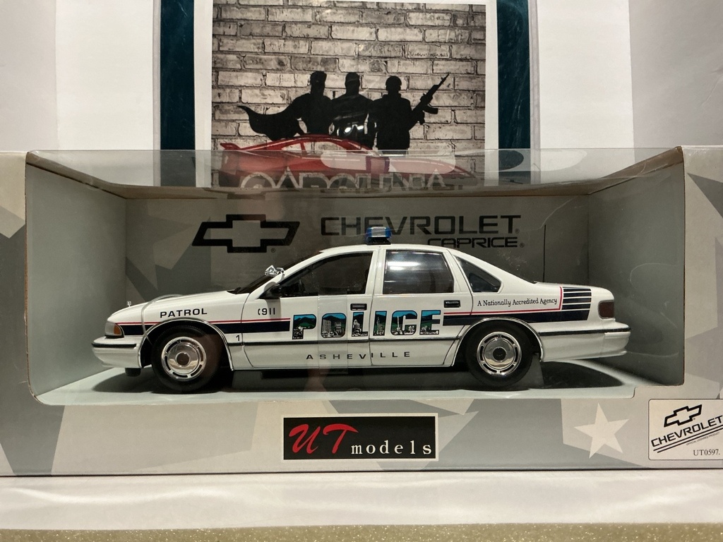 1:18 SOLIDOS CHEVROLET CAPRICE