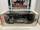 1:18 SIGNATURE MODELS - 1936 PONTIAC DELUXE