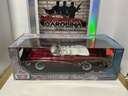 1:18 MOTORMAX TIMELESS CLASSICS 1953 BUICK SKYLARK RED ON WHITE