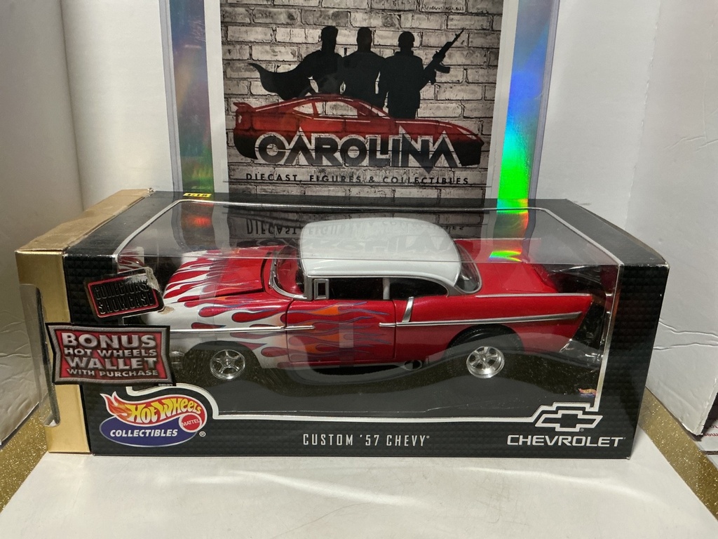 1:18 HOTWHEELS COLLECTOR’S SHOWCASE CUSTOM ‘57 CHEVY - BONUS WALLET