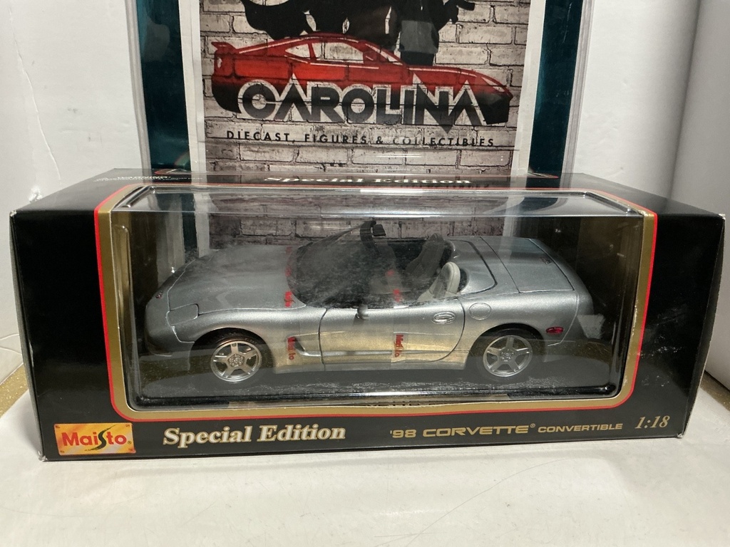 1:18 MAISTO SPECIAL EDITION - ‘98 CORVETTE CONVERTIBLE [SILVER/GRAY]