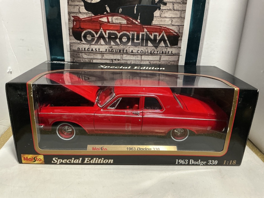 1:18 MAISTO SPECIAL EDITION - 1963 DODGE 330
